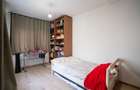 Casa 5 camere in Rogerius, la bulevard, cu acces auto - 2