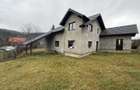 Casa Sucevița | 4.000 mp teren | Zonă liniștită - 1