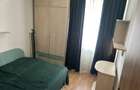 Persoana fizică,vând apartament în Podu ros  - 4