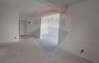 Apartament cu 3 camere ETAJ 2 - 2