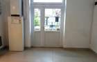 Spatiu comercial 3 camere zona Lazaret - 2