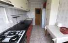 Apartament de 2 camere decomandat, renovat, etaj 10/10, 4 min metrou 1 Decembrie - 5