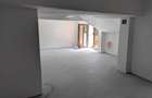 Spatiu comercial 130 mp - demisol - Faleza Nord - 122.000 euro   (Cod E8) - 4