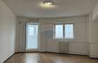 Apartament cu 4 camere de vânzare în zona 13 Septembrie - 14