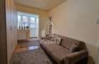 Apartament de vanzare cu 3 camere, centrala proprie, zona Dacia - 2