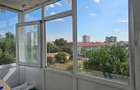 Apartament 3 camere intr-o zona linistita si insorita. Pret negociabil - 1