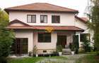 Casa cu teren 2000 m si front 35 ml in Buna Ziua, zona Grand Hotel It. - 2
