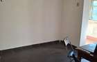 Apartament 4 camere, 2 dorm, sufragerie, birou, scara interioara, et.1 in vila  - 8