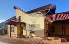 Casa 5 camere 2 bai balcon si 567 mp teren in Rasinari - 2