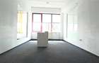 Spatiu  birouri etaj 3 cu lift  - Aradului