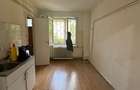 De vânzare apartament 4 camere,zona Punctele Cardinale,Pta Unirii. - 2