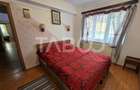 Apartament decomandat 3 camere 2 bai 66 mp parcare boxa Terezian Sibiu - 2