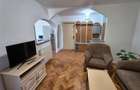 Apartament 2 camere balcon parcare zona Sub Arini