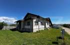 Casă individuală, de vanzare, cu 4 camere,  250 mp utili, zona Micesti - 1