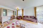 Apartament cu suprafata generoasa de închiriat - 9