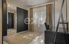 Refugiu urban în București: vilă elegantă, grădină matură și finisaje de lux - 16