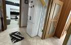 Apartament 2 camere -Zona Sud - etaj  3/4 - 40 mp -57000 euro negociabil - 7