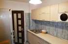 Inchiriere Apartament cu 2 camere decomandat, 60 mp, renovat, 5 min metrou - 6