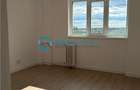Royal Imobiliare - Vanzare apartament 2 camere zona B-dul Bucuresti - 3