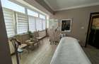 Apartament 2 camere Ultracentral - Salon - Birou - Cabinet - 10