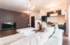 Apartamentul Tragis – spațios și bine compartimentat – - 14