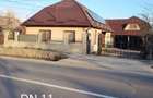 Casa de vanzare pe DN 11 - 8