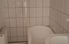 Apartament 3 camere    zona Big centru, etajul 4/4(  acoperis) decomandat cu CT. - 2