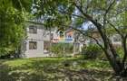 Exclusive property ON THE SHORE OF LAKE TEI - TEI PENINSULA - 9
