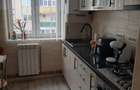 Vând apartament cu 3 camere situat în orașul Cugir - 2