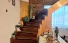 Apartament cu pod amenajat, complet mobilat, pe Strada Florilor - 12