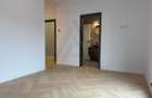 Apartament la vila 4 camere 3 bai si curte 200 mp in Arhitectilor - 10