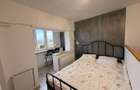 Studio renovat cu balcon inchis si bucatarie separata pe Siretului
