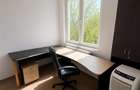 Spatiu pretabil:birouri/ cabinete/ servicii, acces stradal,curte proprie,Central - 10