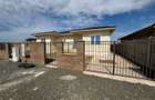 Duplex pe parter 67 utili / 300 teren La asfalt - 1