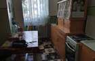Apartament 3 camere, decomandat, liber la vânzare - 2