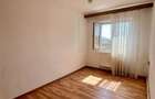 Apartament cu trei camere de renovat in Feldioara, Brasov - 3