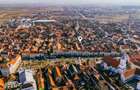 Accesibilitate si farmecul unei case cu garaj, locatie de referinta, Central, Ta - 7
