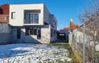Casa in Oradea langa Piata 22 Decembrie zona centrala, linistita si exclusivista - 2