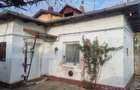 Teren+casa pentru  renovat zona centrala Campina