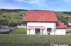 Casa individuala spatioasa–aer curat, liniste si confort in Popesti - 2