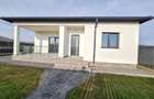 Casa parter, 72 mp, teren 270 mp, 3 camere, zona Hemeius - 25