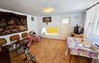 Casa cu 2 corpuri de cladire, 744 mp teren, toate utilitatile, Micesti - 13