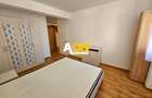 Penthouse pe două niveluri, panouri solare, terasă de 50 mp, boxă - 3