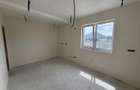 Duplex Despartit, Finisaje Premium, 5 Camere - 5