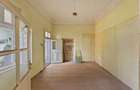Apartament spațios la casă, 234 mp utili, ultracentral în Pecica