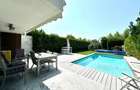 Vilă cu Piscina in Tunari - 25