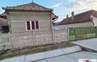 Vanzare casa in Henig -1100 mp teren - 2