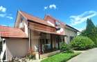 Casa individuală 4 camere, 130 mp, teren 660 mp, Salicea - 1