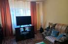 3 camere decomandate , centrala pe gaze, mobilat ,zona Dacia , pozitie excelenta - 1
