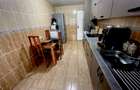 Apartament de 3 camere, decomandat, 100 mp. - 2